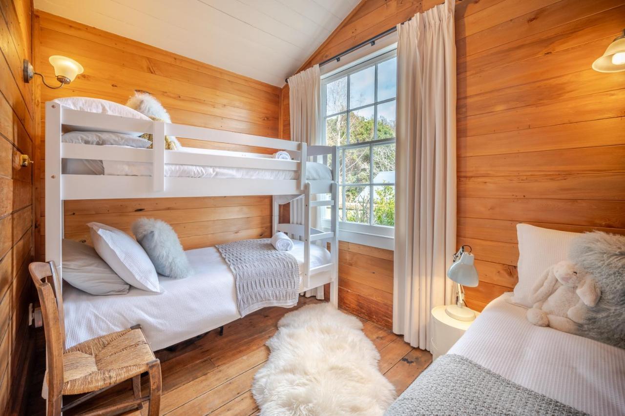 Libeau Cottage - Akaroa Holiday Home 外观 照片