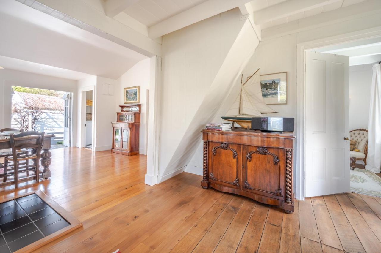 Libeau Cottage - Akaroa Holiday Home 外观 照片