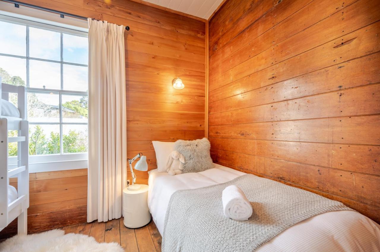 Libeau Cottage - Akaroa Holiday Home 外观 照片