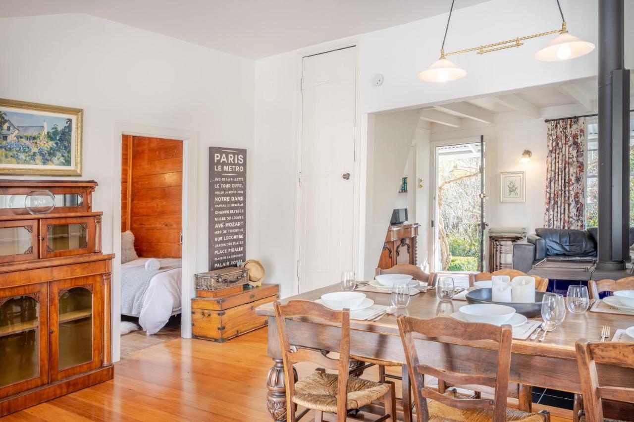 Libeau Cottage - Akaroa Holiday Home 外观 照片